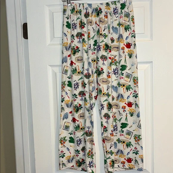 Kate Spade Pajama Set ♠️ Green Thumb Garden Design, Size Small - Picture 3 of 7